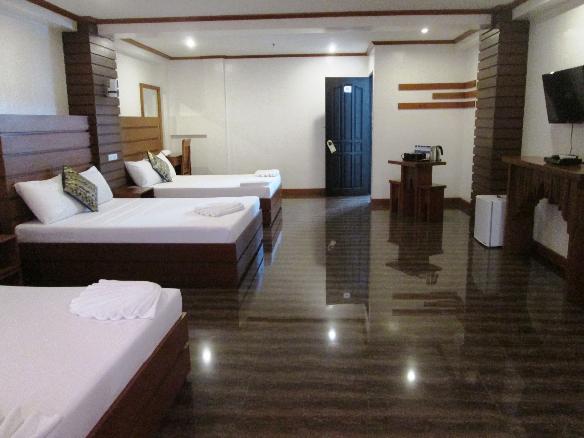 Abozza Resort Balabag  Buitenkant foto